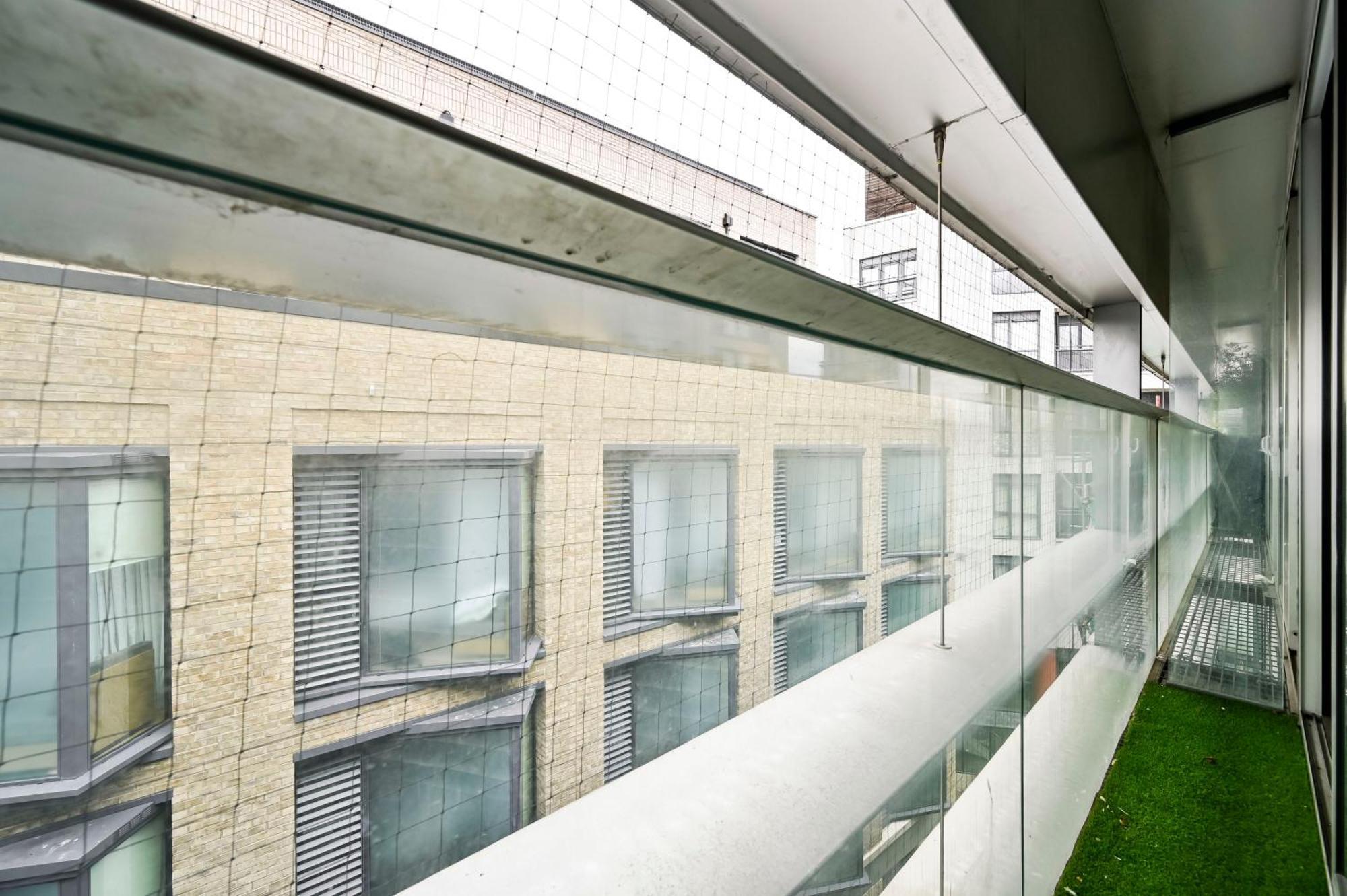 Lovely 2-Bed, Sleeps 6, Near Stratford Station & Abba Voyage, Londres Exterior foto